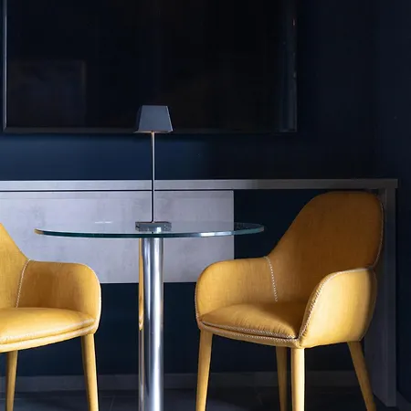 Ago Luxury Apartments&studios *